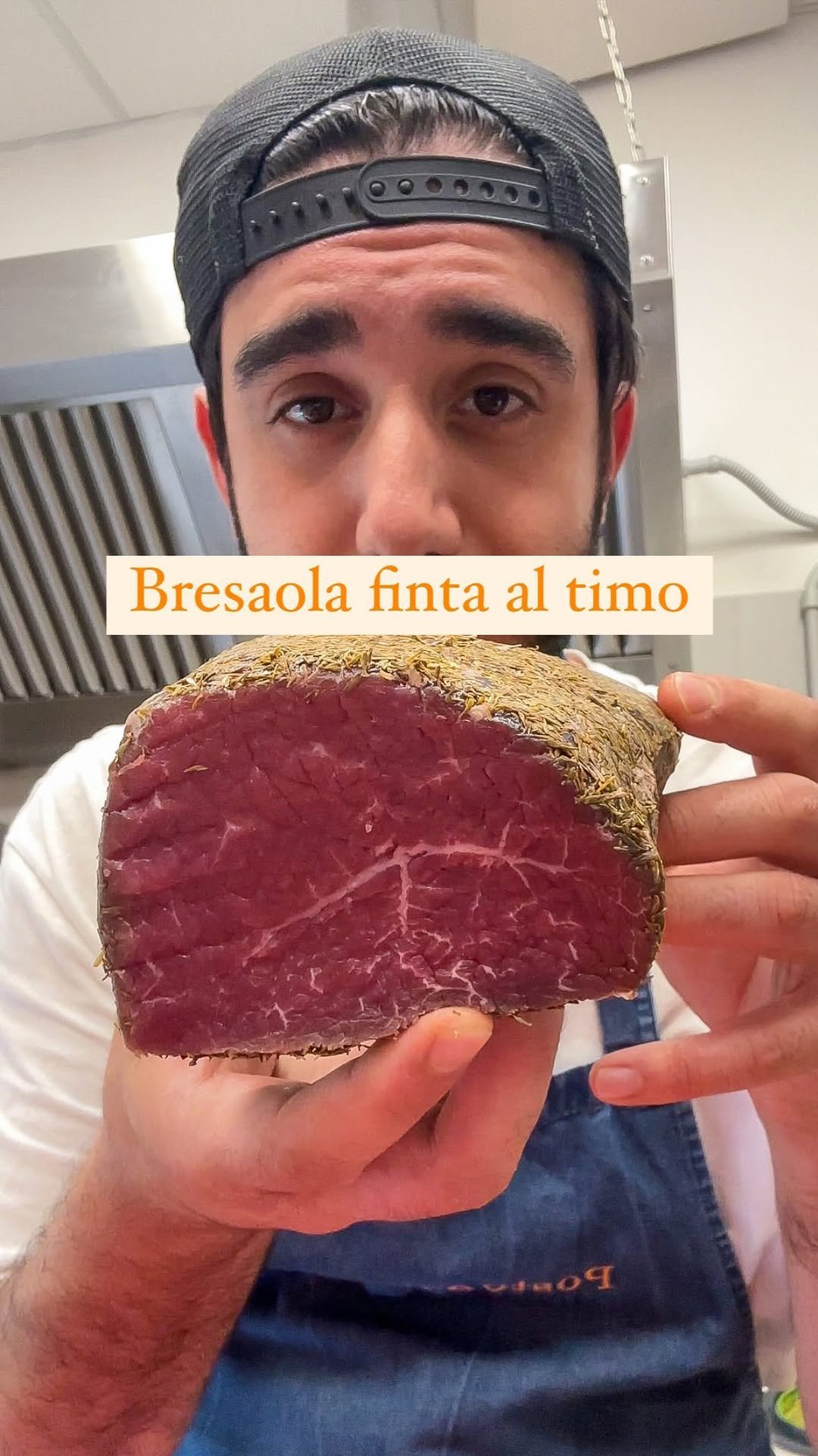 Carpaccio al timo con frutti di bosco e crema di pecorino 