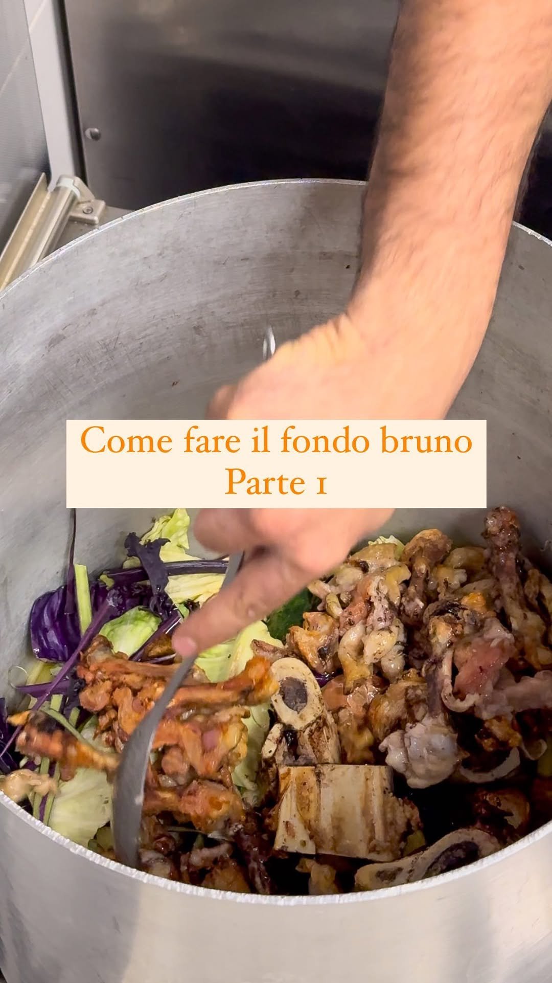 Ricetta del fondo bruno facile con ingredienti e procedimento passo passo