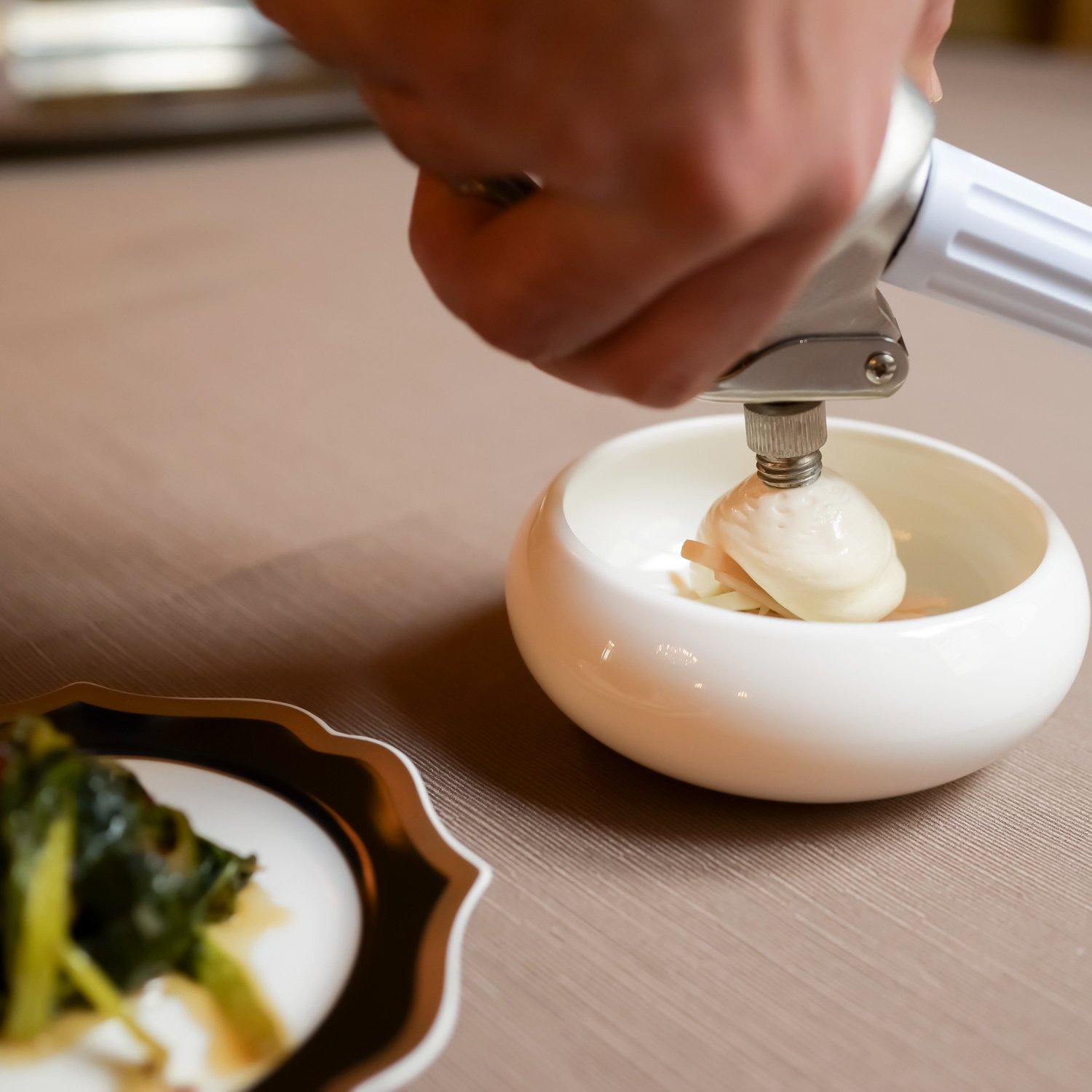 il ristorante che non esiste a Torino - chef Stefano Bona Posto a Tavola